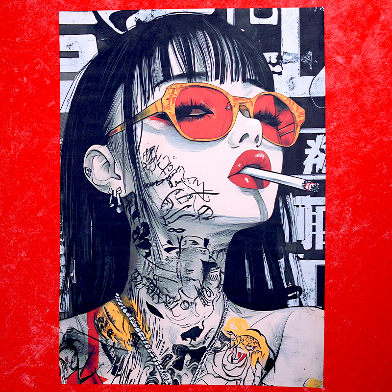 Oversized Acid Washed T-Shirt: Graffiti glam