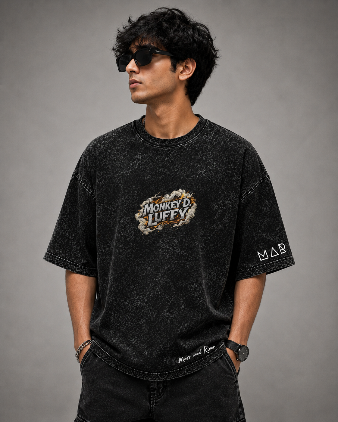 Oversized T-Shirt: Monkey D. Luffy