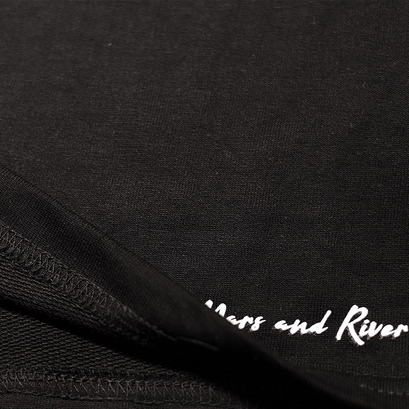 Oversized T-Shirt: Rifle club